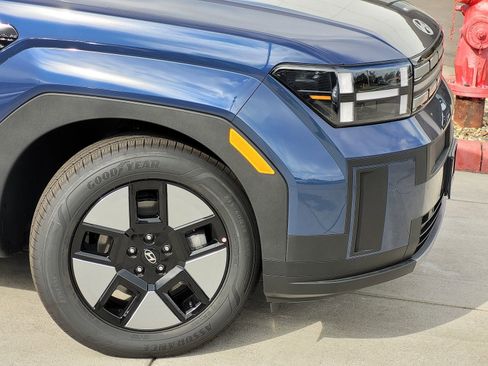 New 2026 Hyundai Santa Fe SEL image 3