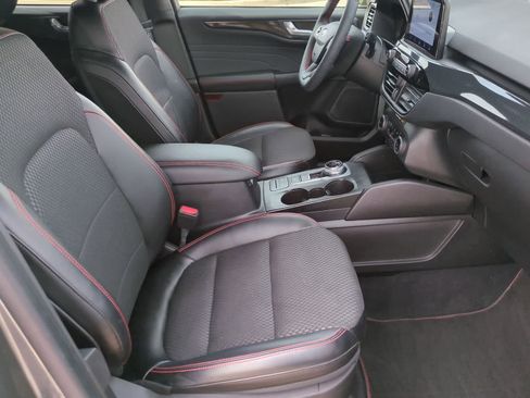 Used 2023 Ford Escape ST-Line image 21