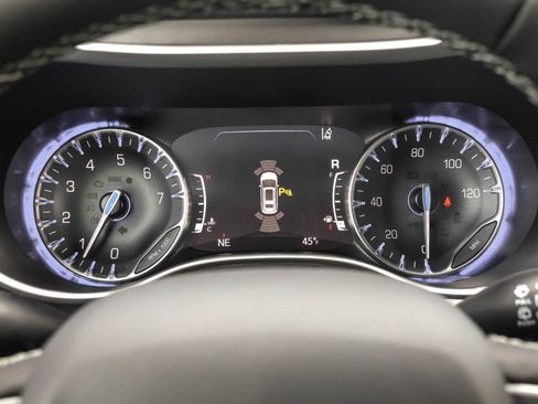 New 2026 Chrysler Pacifica Select image 22