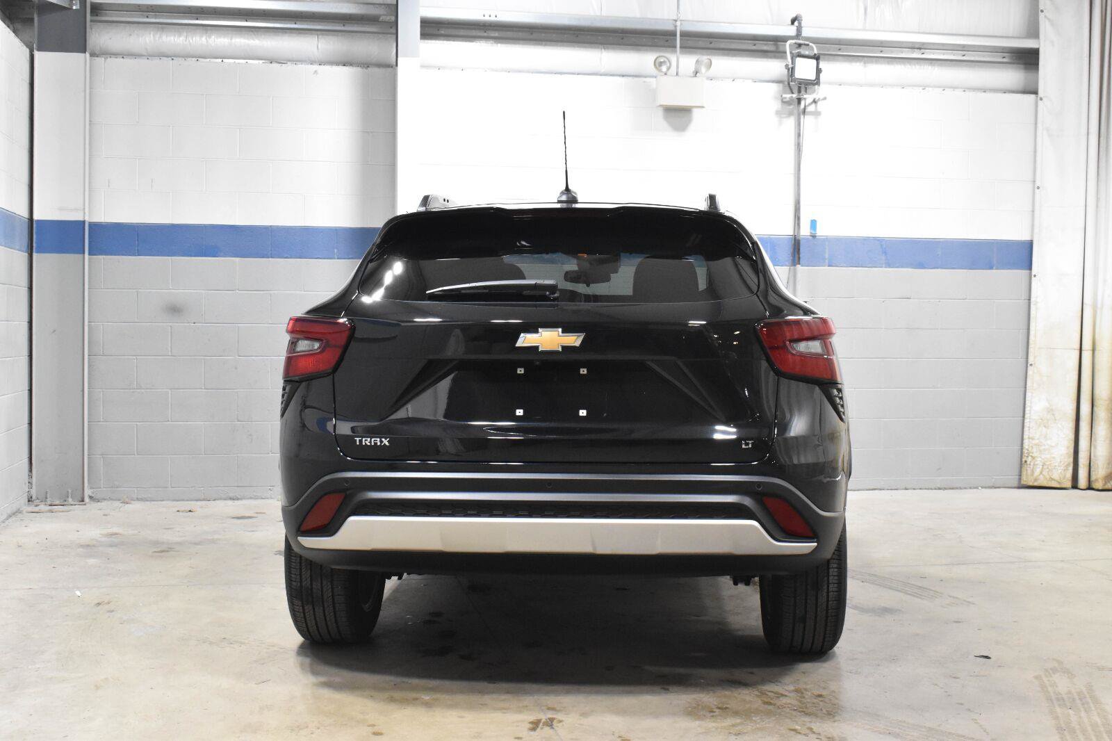 Used 2024 Chevrolet Trax LT w/ Driver Confidence Package FWD image 24