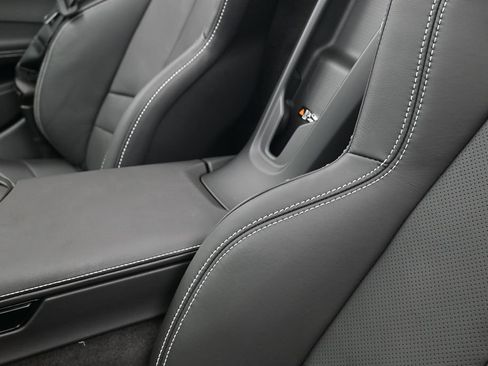 Used 2026 Chevrolet Corvette Stingray Preferred Conv w/ Z51 Performance Package RWD image 17