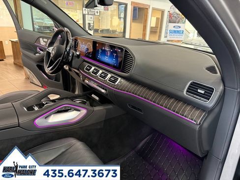 Used 2025 Mercedes-Benz Maybach GLS 600 4MATIC image 43