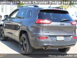 Used 2016 Jeep Cherokee Sport image 3