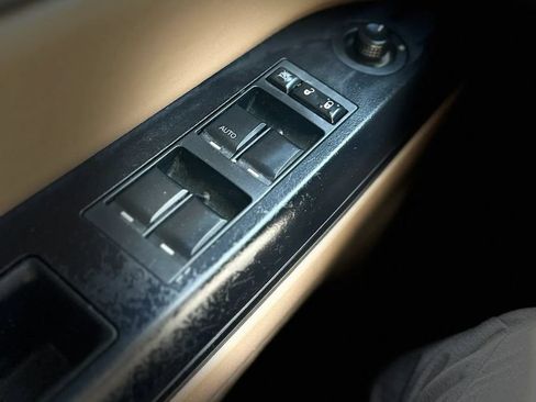 Used 2014 Jeep Patriot Latitude w/ Sun/Sound Group AWD/4WD image 33
