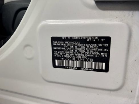 Used 2018 Subaru Forester 2.5i Premium w/ All-Weather Package image 36