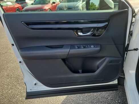 Used 2024 Honda CR-V EX-L image 17