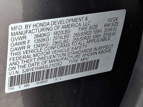 Used 2025 Acura MDX SH-AWD w/ Technology Package image 28