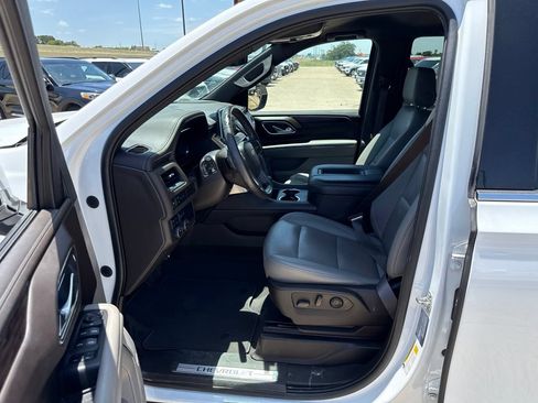 Used 2023 Chevrolet Tahoe LT AWD/4WD image 19
