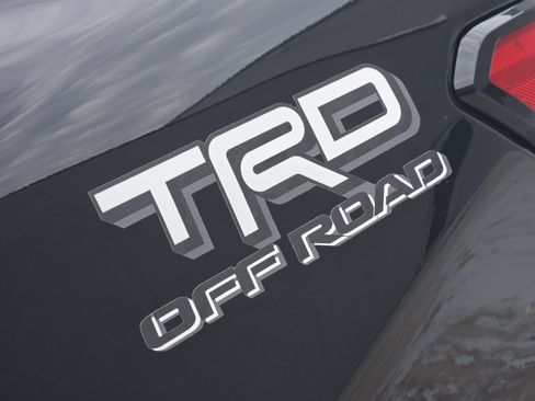 Used 2024 Toyota Tacoma TRD Off-Road image 14
