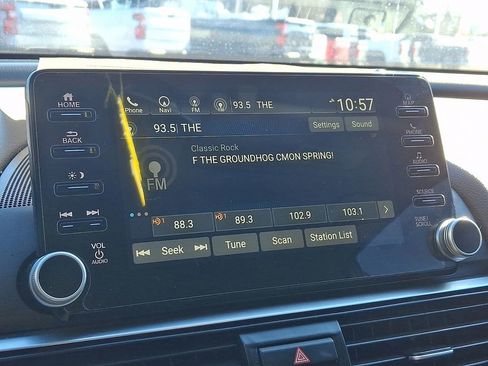 Used 2019 Honda Accord Touring image 16