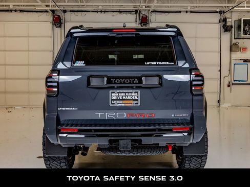 Used 2025 Toyota 4Runner TRD Pro AWD/4WD image 8