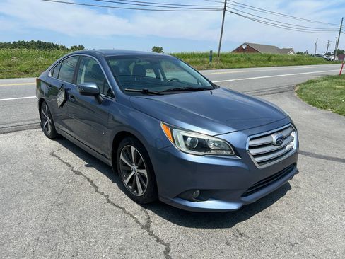 Used 2015 Subaru Legacy 3.6R Limited AWD/4WD image 3
