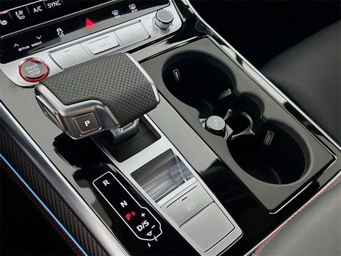 New 2026 Audi SQ7 Prestige image 18