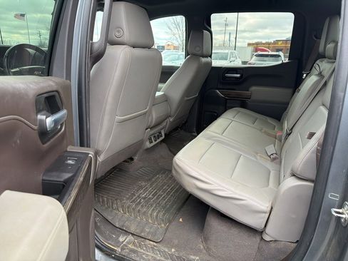 Used 2019 Chevrolet Silverado 1500 LT w/ All-Star Edition image 9