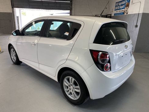 Used 2014 Chevrolet Sonic LT FWD image 4