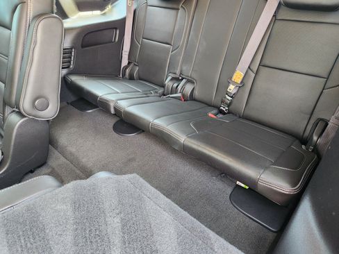 Used 2015 GMC Yukon Denali w/ Enhanced Security Package AWD/4WD image 13