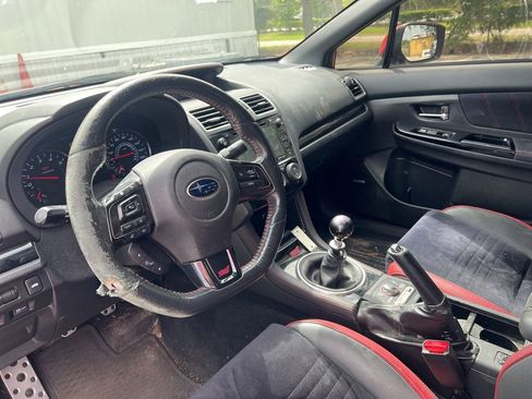 Used 2018 Subaru WRX STI Limited image 9