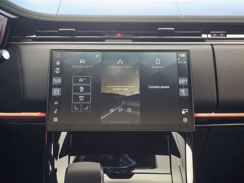 New 2026 Land Rover Range Rover Sport Dynamic SE AWD/4WD image 12