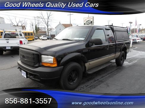 Used 2001 Ford F250 Lariat image 1