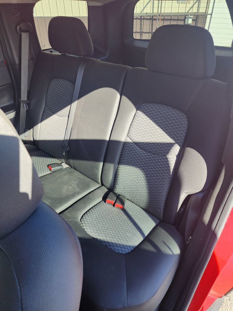 Used 2011 Chevrolet HHR LT w/ LT Preferred Equipment Group FWD image 9