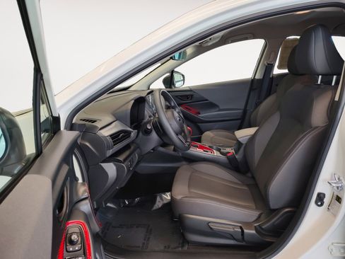 Used 2025 Subaru Crosstrek 2.0i Premium AWD/4WD image 23