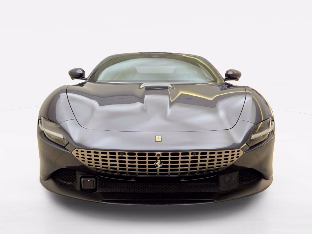 Used 2021 Ferrari Roma RWD image 2