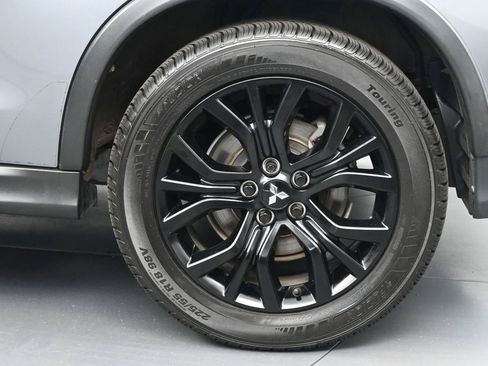 Used 2019 Mitsubishi Outlander Sport ES AWD/4WD image 19