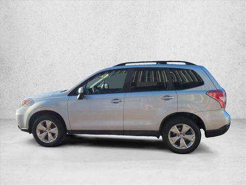 Used 2016 Subaru Forester 2.5i Premium w/ Popular Package #2 image 8