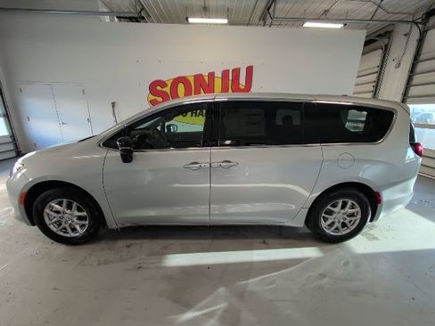 New 2026 Chrysler Voyager LX image 2