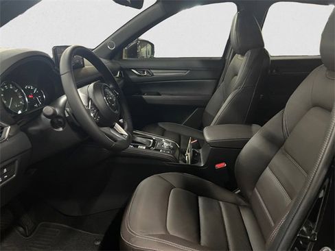 New 2025 MAZDA CX-5 Signature image 19