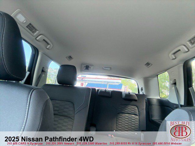 Used 2025 Nissan Pathfinder SV AWD/4WD image 19