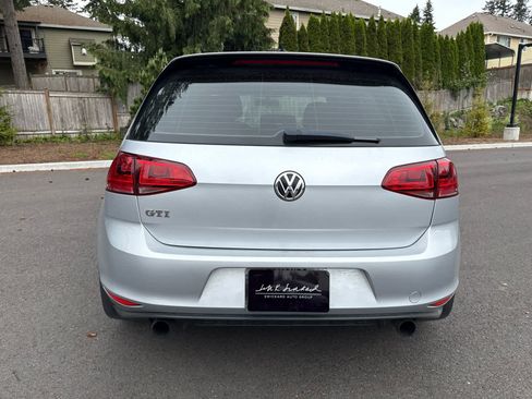Used 2016 Volkswagen GTI S FWD image 5