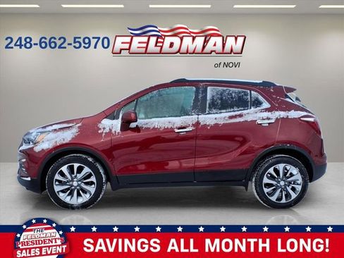 Used 2021 Buick Encore Preferred image 2