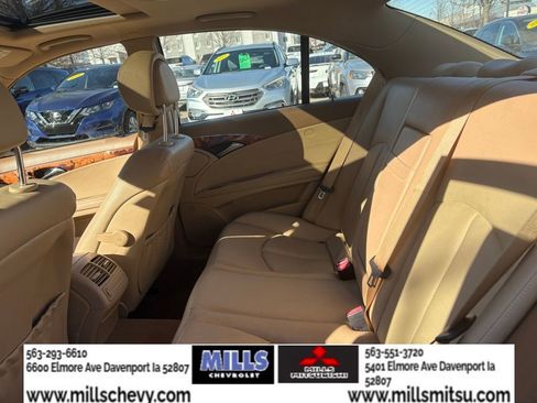 Used 2008 Mercedes-Benz E 350 4MATIC Sedan image 11