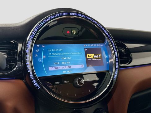 Used 2023 MINI Cooper S image 21