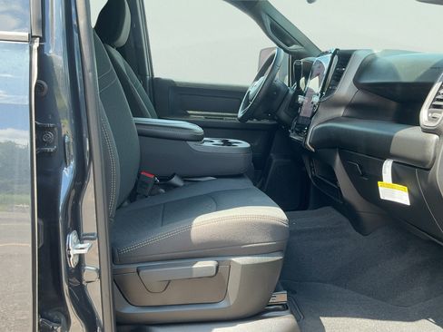 New 2026 RAM 2500 Tradesman AWD/4WD image 10