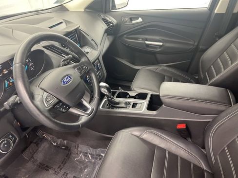 Used 2018 Ford Escape SEL image 22