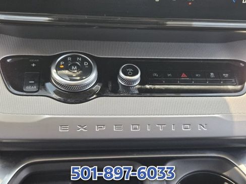 Certified 2025 Ford Expedition Active RWD image 24
