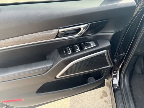 Used 2022 Kia Telluride EX w/ EX Premium Package FWD image 18