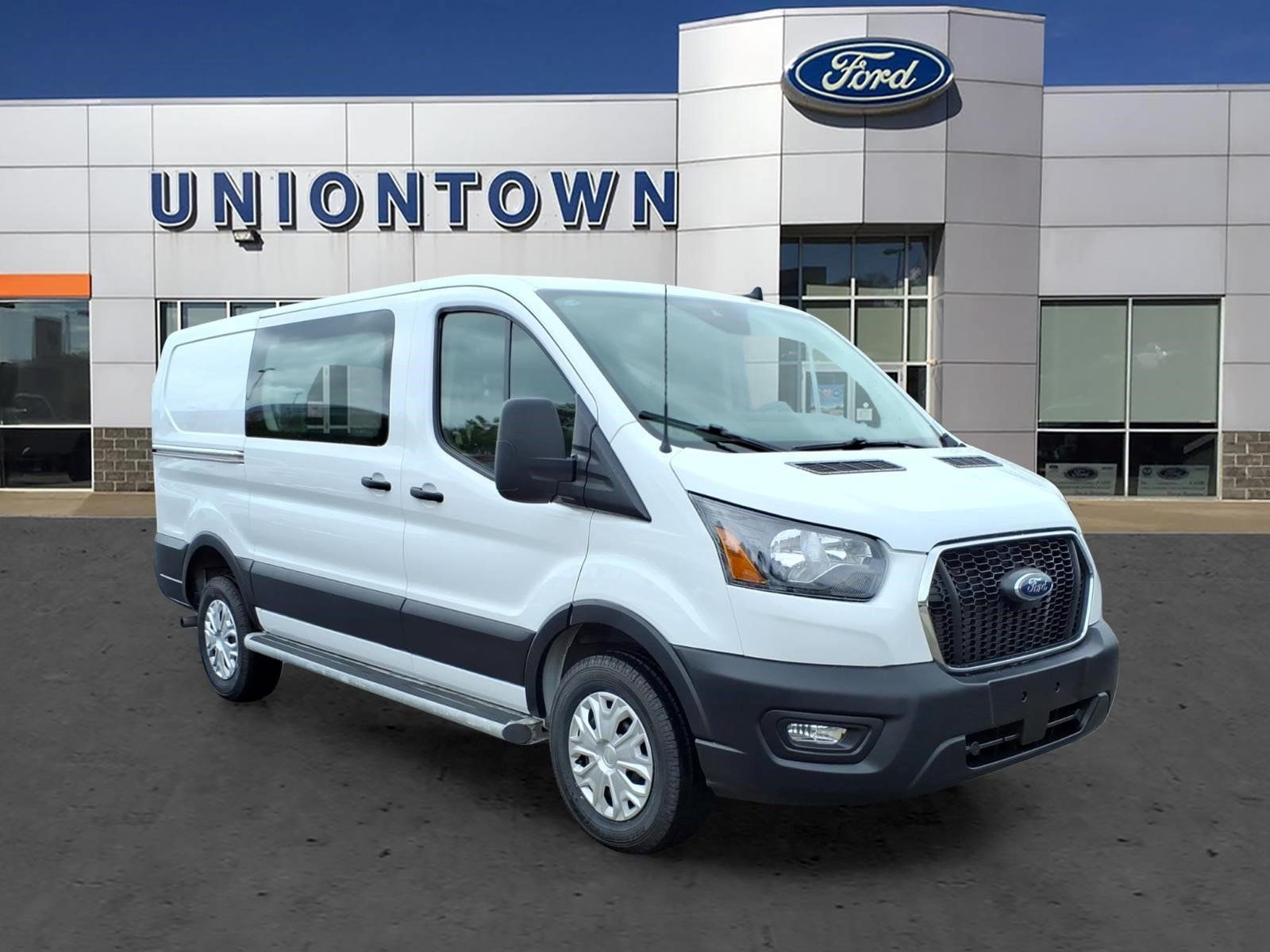 Used 2025 Ford Transit 250 Low Roof w/ Exterior Upgrade Package RWD image 1