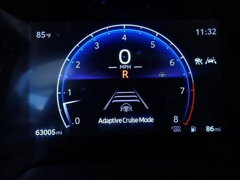 Used 2024 Toyota Corolla Cross XLE w/ Convenience Package FWD image 25