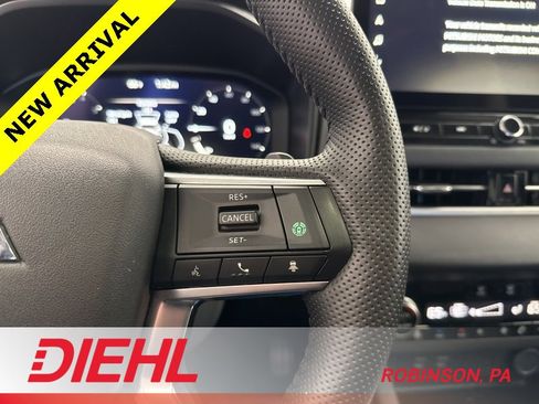 Used 2025 Mitsubishi Outlander SEL image 30