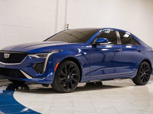 Used 2020 Cadillac CT4 Sport image 4