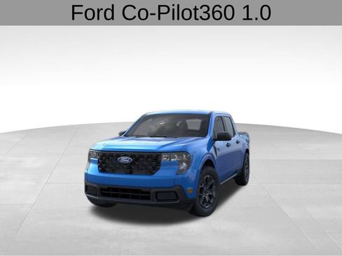 New 2025 Ford Maverick XLT w/ Equipment Group 301A image 3