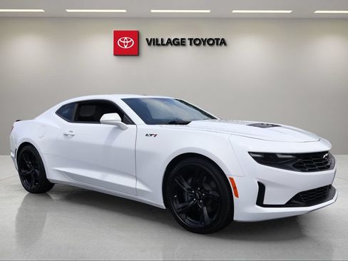 Used 2023 Chevrolet Camaro LT w/ Technology Package RWD image 7