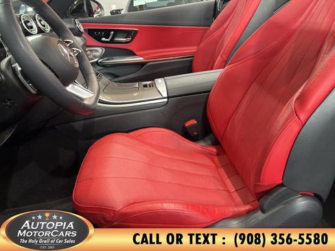 Used 2024 Mercedes-Benz CLE 450 4MATIC Cabriolet image 9