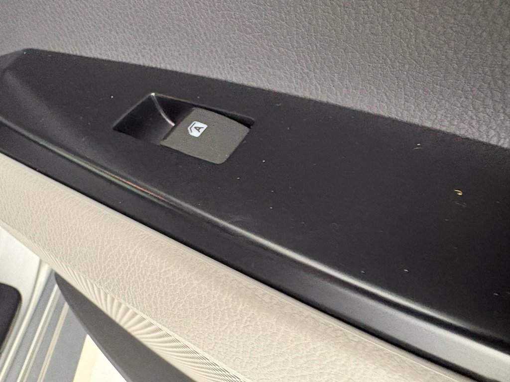 Used 2020 Toyota Camry LE w/ Carpet Mat Package FWD image 16