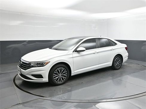 Used 2020 Volkswagen Jetta SE image 34