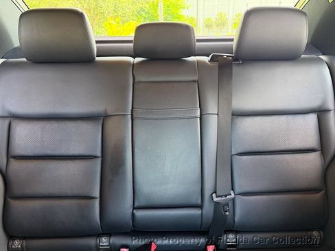 Used 2012 Mercedes-Benz E 350 Sedan image 44