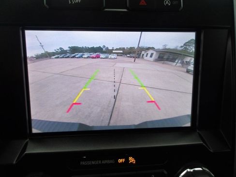 Used 2020 Ford F150 XLT w/ Equipment Group 302A Luxury image 24